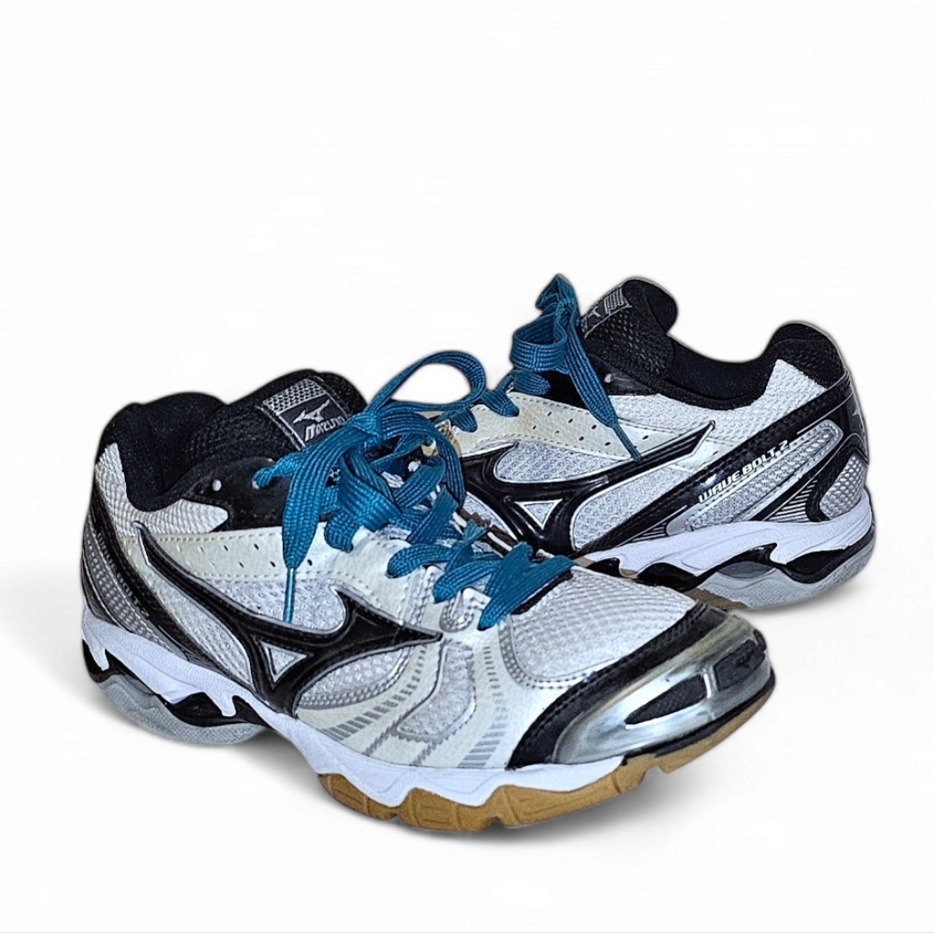 Mizuno Womens Wave Bolt 2 Shoes Mizuno Womens Wave Bolt 2 Shoes